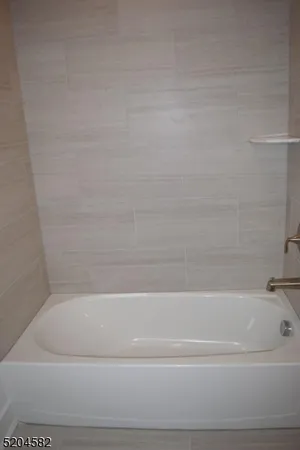 $4,200 | 67 Veterans Way, Morris Plains, NJ 07950