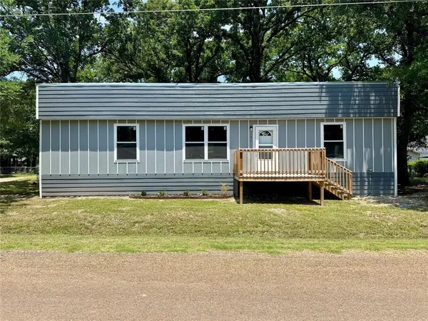 a backyard of a house