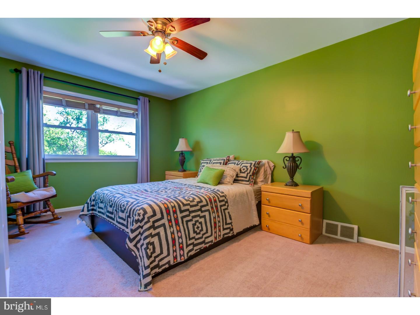 12354 Wyndom Road Philadelphia, PA 19154 - Photo 13 of 25 Gallery Image 13