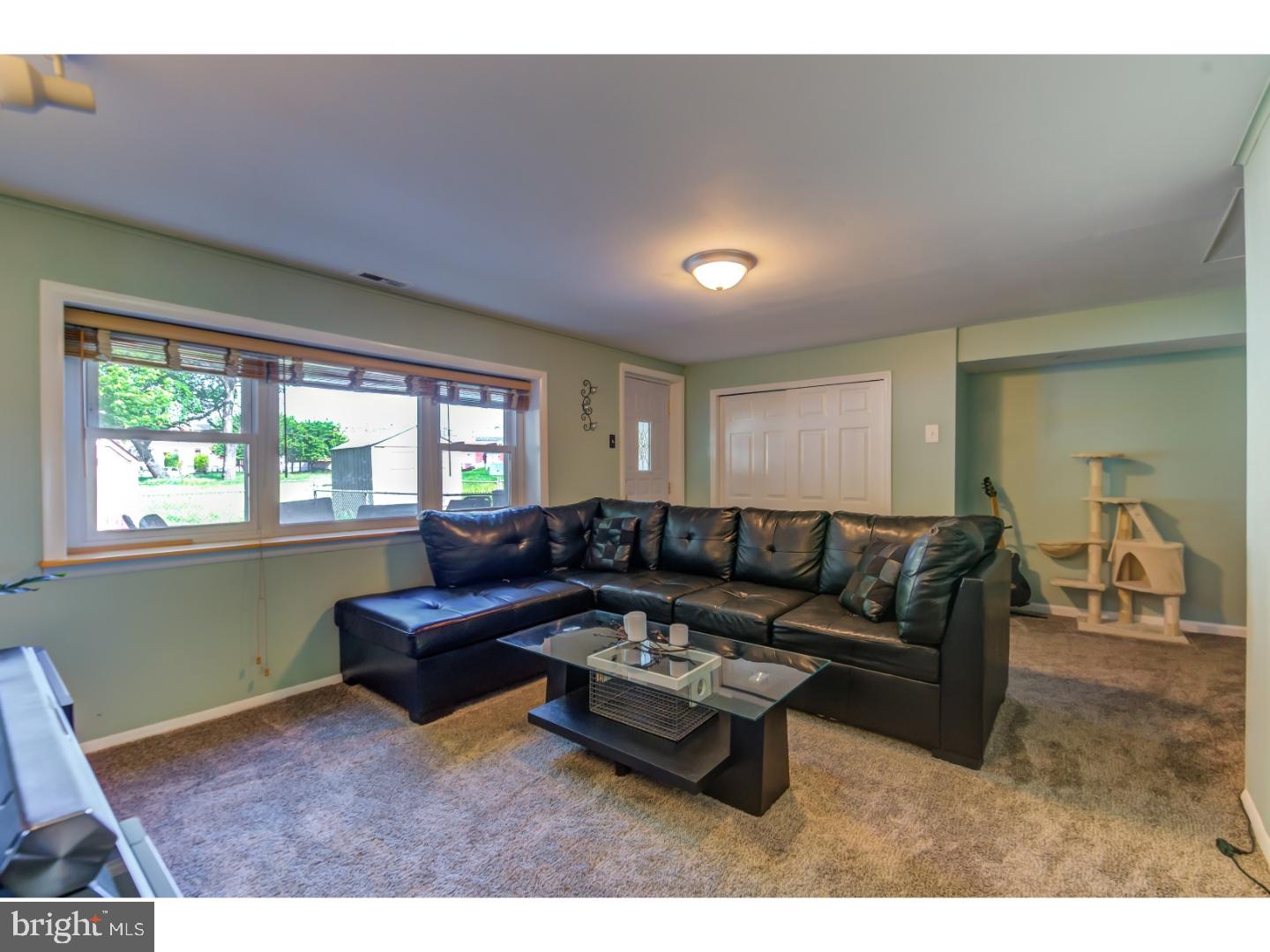 12354 Wyndom Road Philadelphia, PA 19154 - Photo 20 of 25 Gallery Image 20
