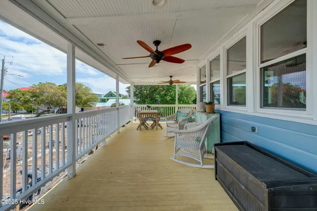 $665,000 | 928 General Whiting Boulevard, Kure Beach, NC 28449