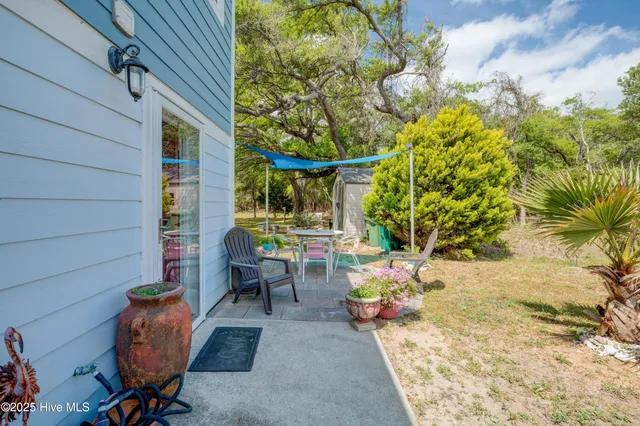 $665,000 | 928 General Whiting Boulevard, Kure Beach, NC 28449