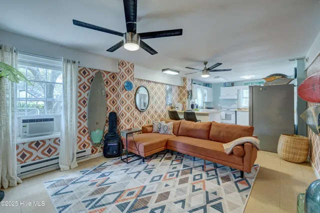 $665,000 | 928 General Whiting Boulevard, Kure Beach, NC 28449