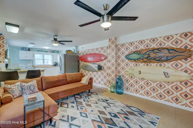 $665,000 | 928 General Whiting Boulevard, Kure Beach, NC 28449