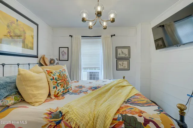 $665,000 | 928 General Whiting Boulevard, Kure Beach, NC 28449