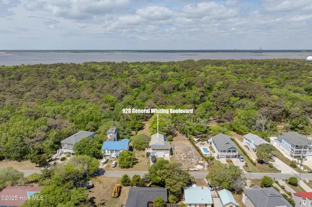 $665,000 | 928 General Whiting Boulevard, Kure Beach, NC 28449