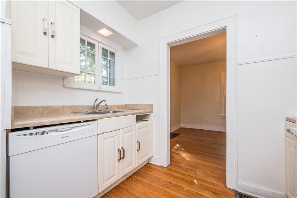 347 Beadling Road Pittsburgh, PA 15228 - Photo 11 of 25 Gallery Image 11