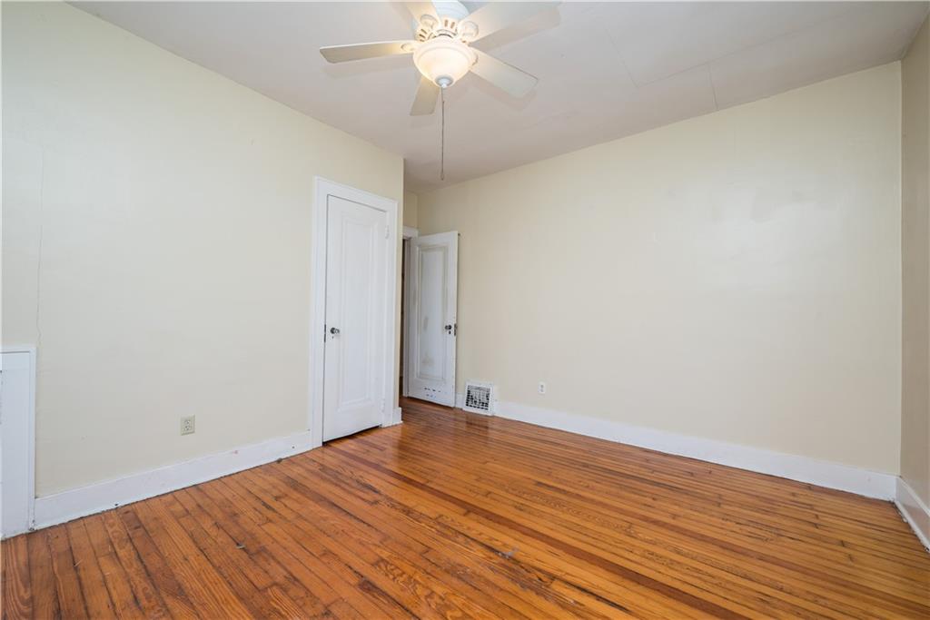 347 Beadling Road Pittsburgh, PA 15228 - Photo 15 of 25 Gallery Image 15