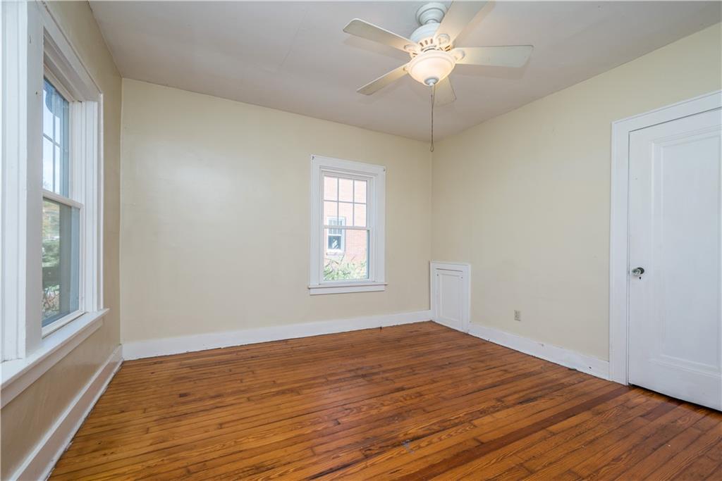 347 Beadling Road Pittsburgh, PA 15228 - Photo 17 of 25 Gallery Image 17