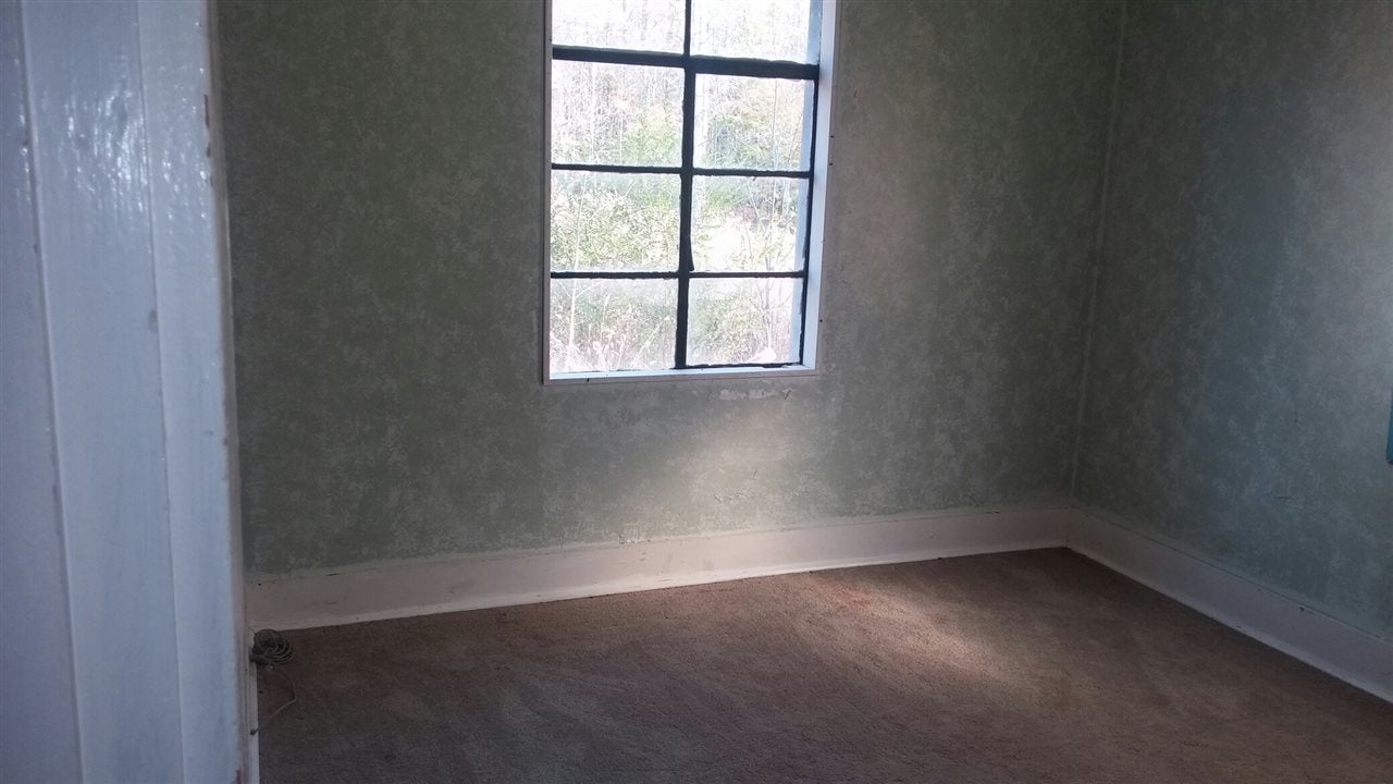 255 Halfway Road Scottsville, KY 42164 - Photo 4 of 18 Gallery Image 4