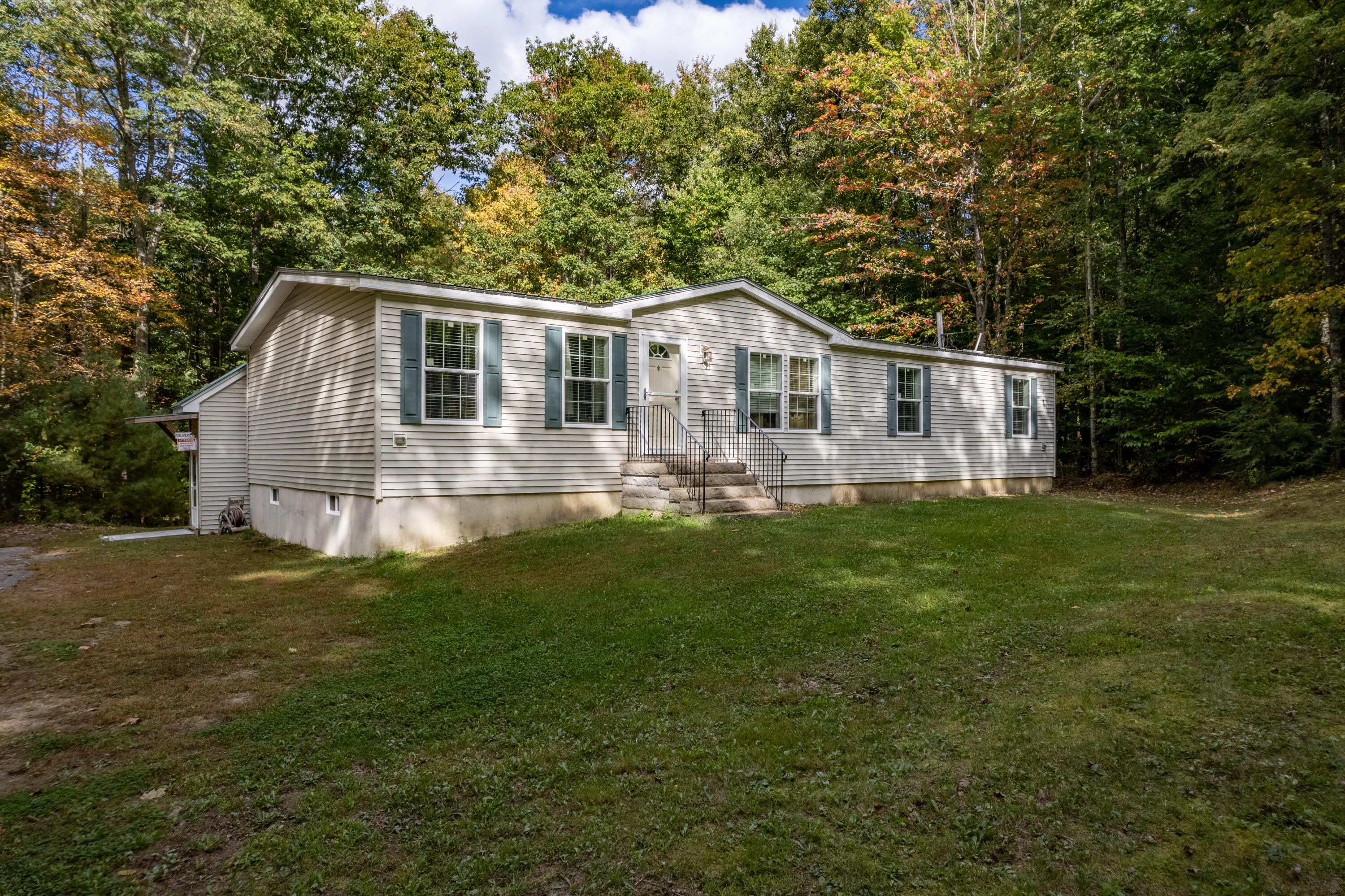 33 West Ridge Road Sabattus, ME 04280 - Photo 2 of 37 33 West Ridge Sabattus-7