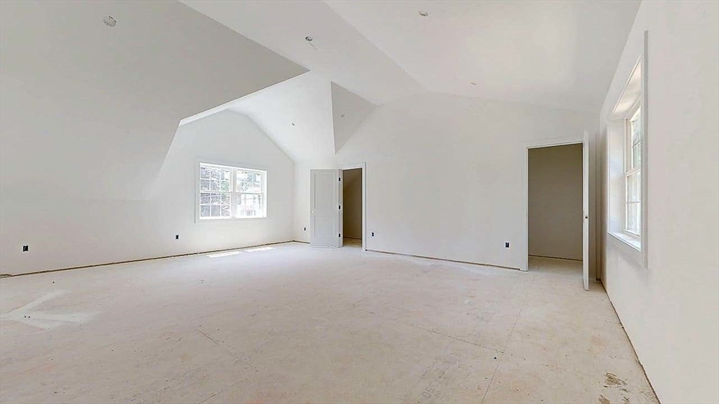 4 Barrows Road Worcester, MA 01609 - Photo 12 of 30