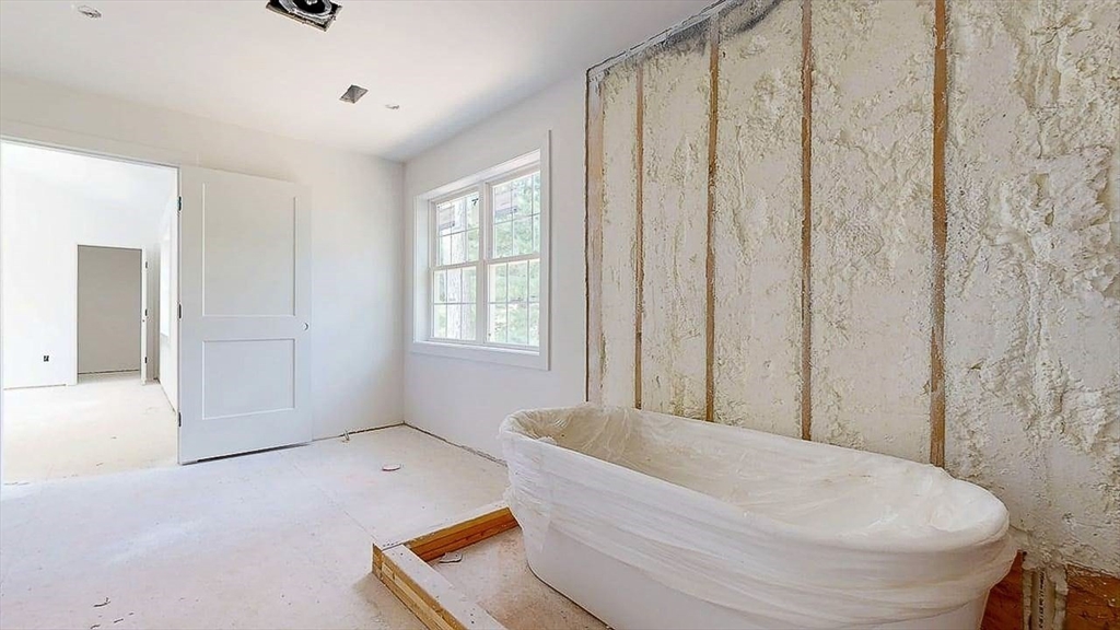 4 Barrows Road Worcester, MA 01609 - Photo 17 of 30