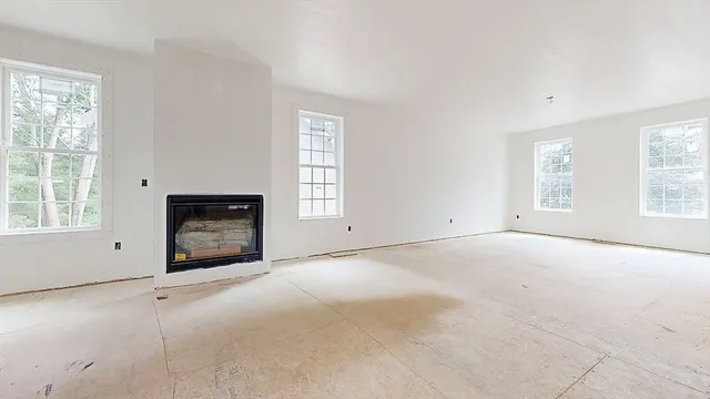 $989,900 | 4 Barrows Road, Worcester, MA 01609