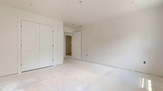 $989,900 | 4 Barrows Road, Worcester, MA 01609