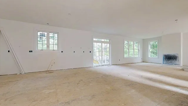 $989,900 | 4 Barrows Road, Worcester, MA 01609