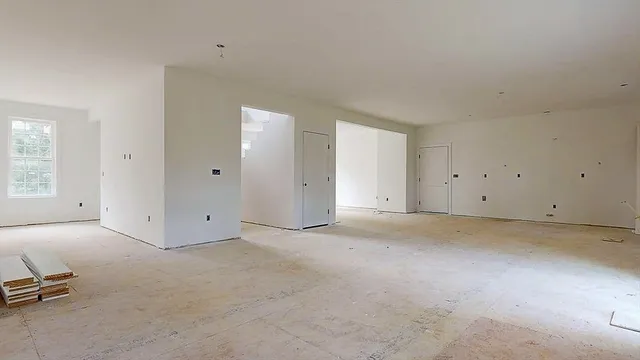 $989,900 | 4 Barrows Road, Worcester, MA 01609