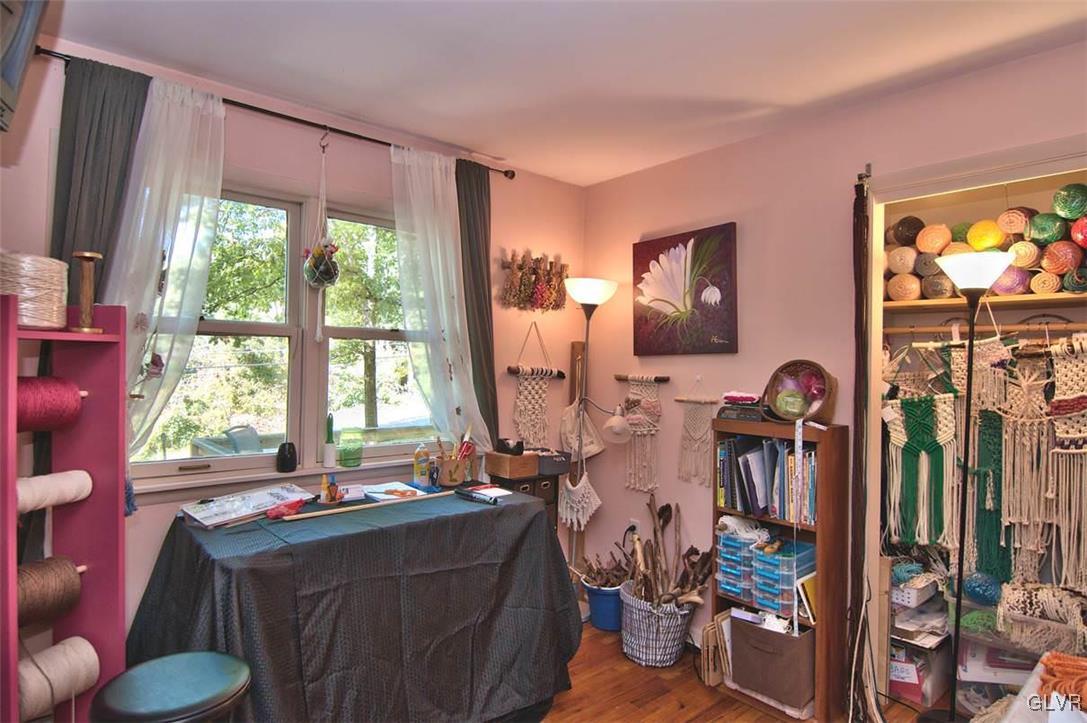 1250 Sugar Mountain Road West Bushkill, PA 18324 - Photo 29 of 40 Gallery Image 29