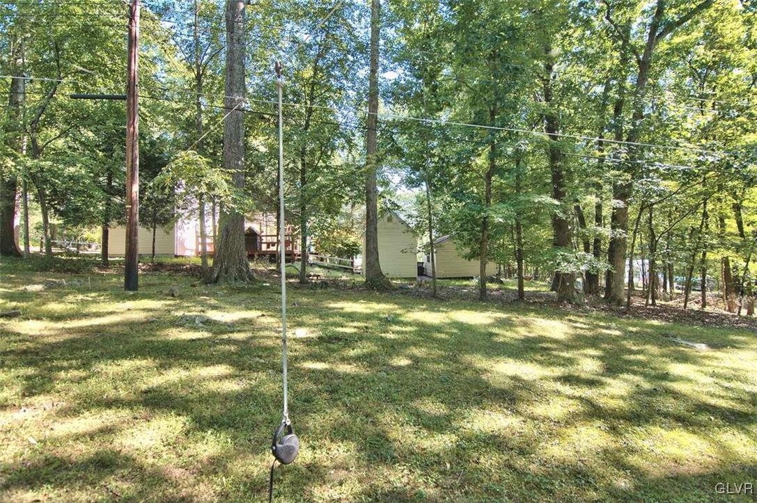 1250 Sugar Mountain Road West Bushkill, PA 18324 - Photo 37 of 40 Gallery Image 37