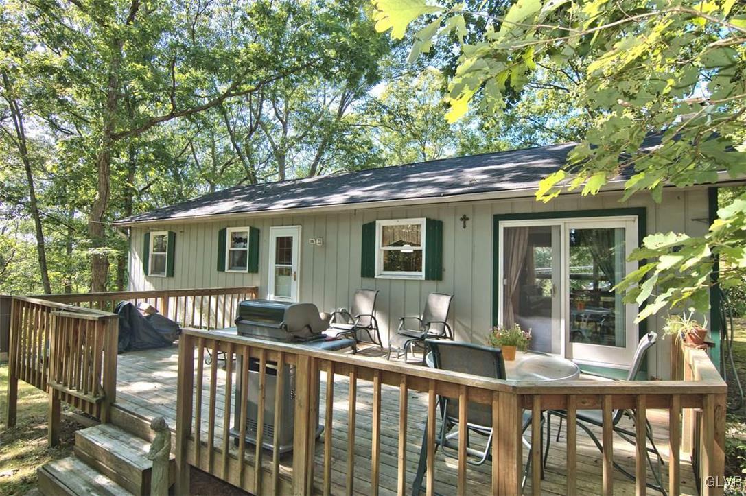1250 Sugar Mountain Road West Bushkill, PA 18324 - Photo 4 of 40 Gallery Image 4