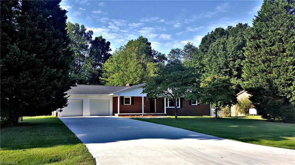 734 Hallmark Drive Rural Hall, NC 27045 - Photo 1 of 20 Gallery Image 1