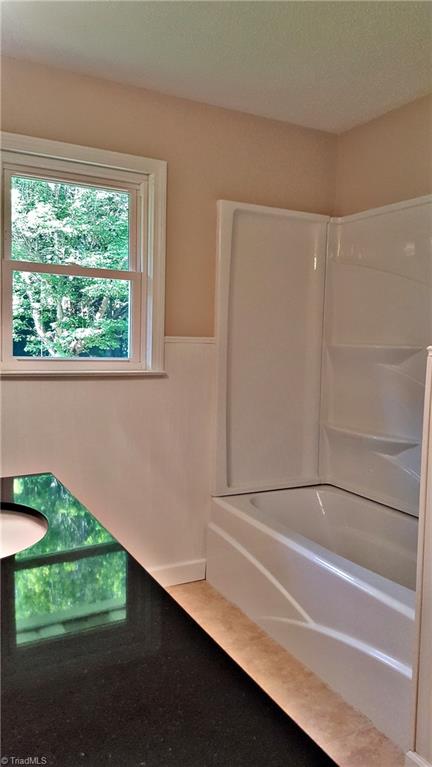 734 Hallmark Drive Rural Hall, NC 27045 - Photo 11 of 20 Gallery Image 11