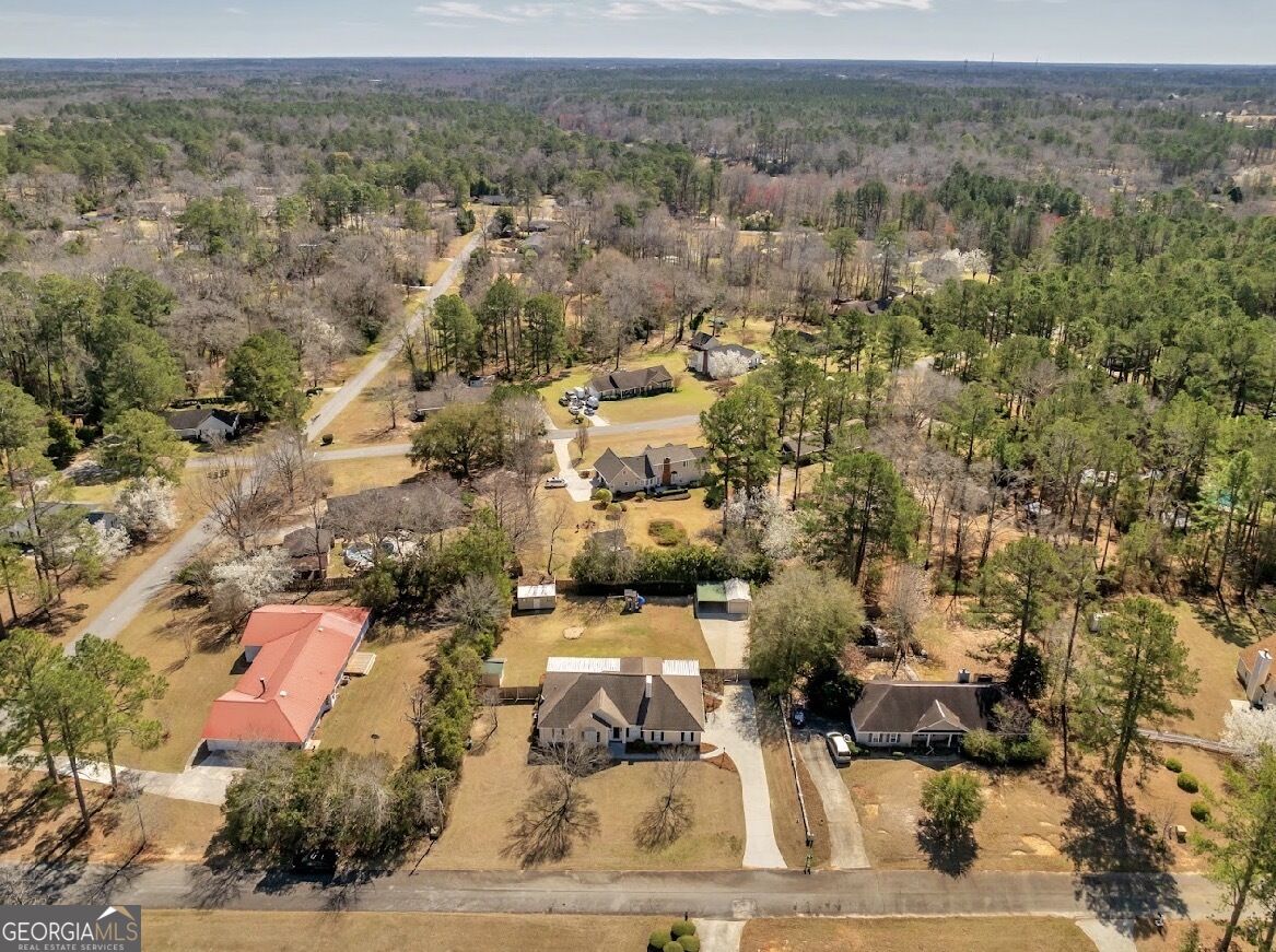 104 Ellison Lane Dublin, GA 31021 - Photo 4 of 36 Gallery Image 4