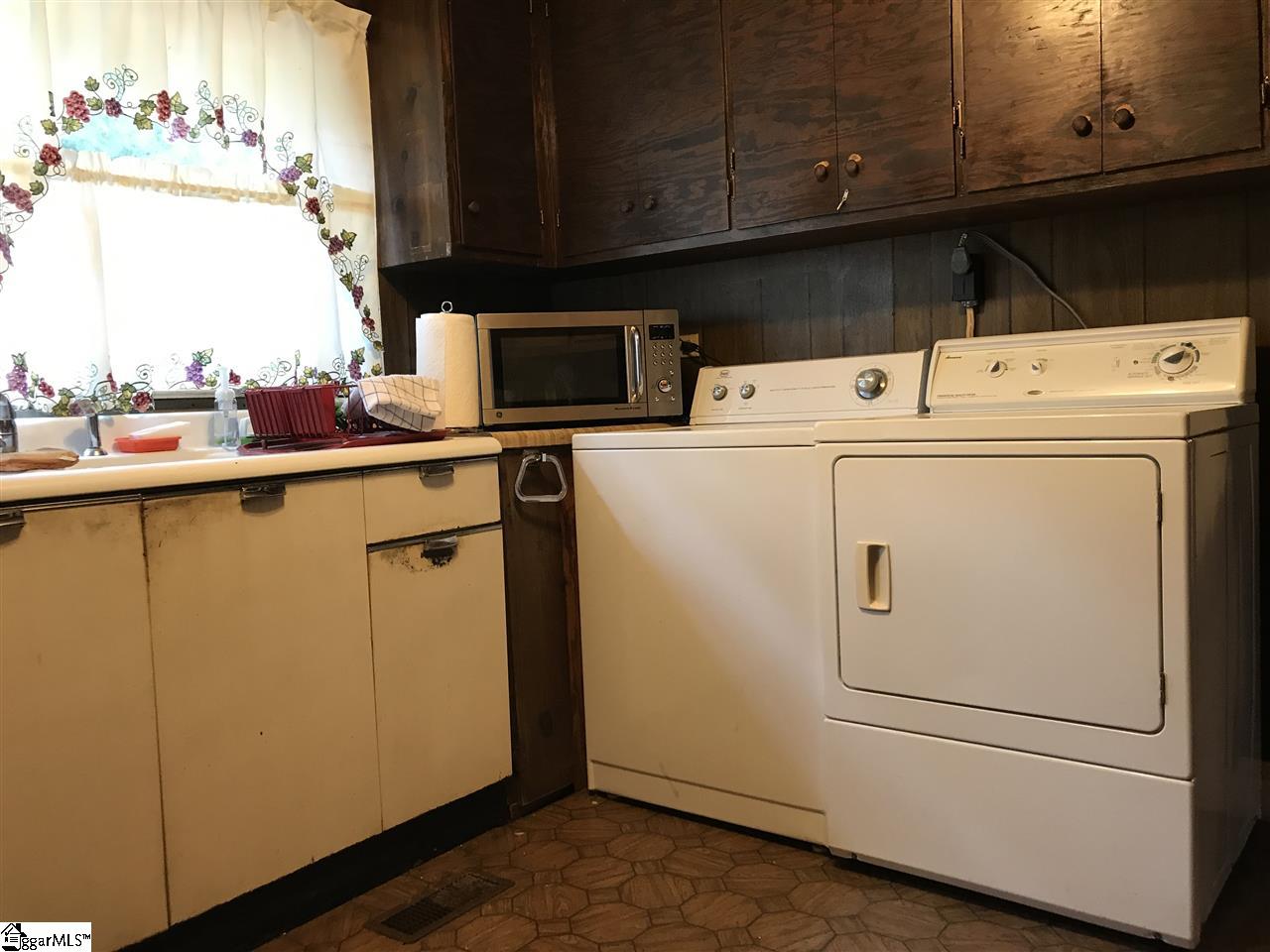 420 North Fishtrap Road Easley, SC 29640 - Photo 15 of 19 Gallery Image 15