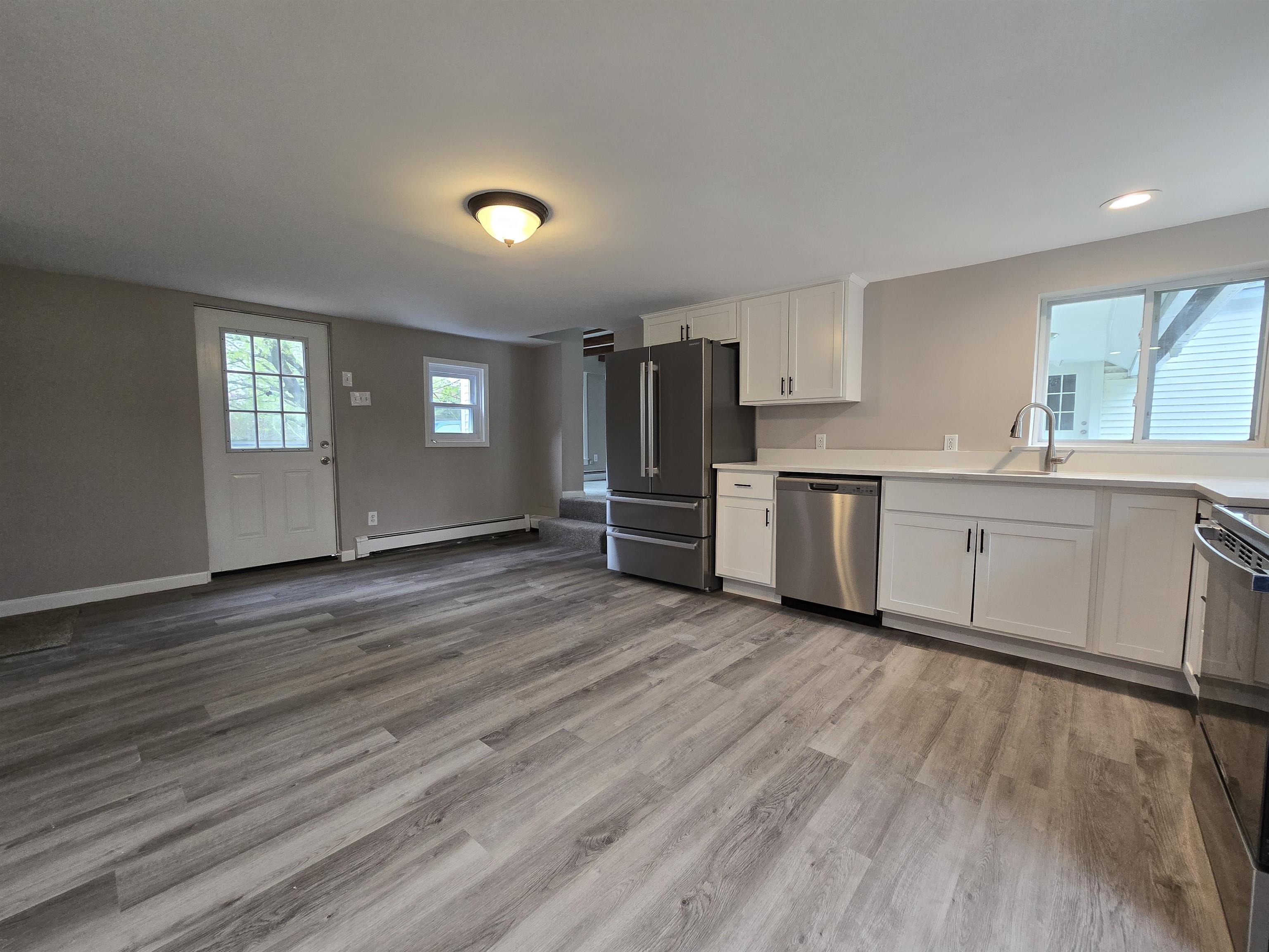 74 Swiggey Brook Road Chichester, NH 03258 - Photo 4 of 22