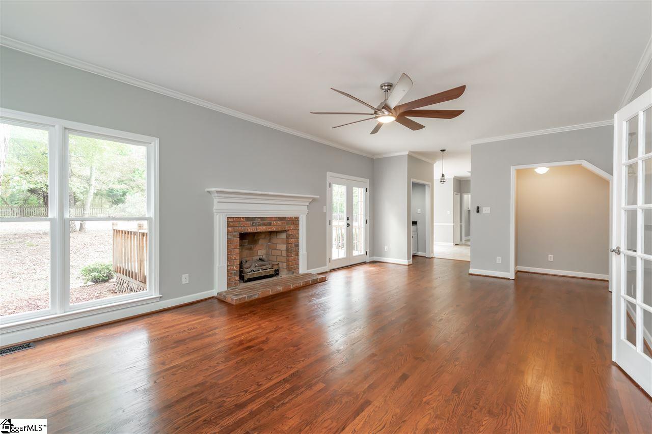 210 Longleaf Road Spartanburg, SC 29301 - Photo 12 of 35 Gallery Image 12
