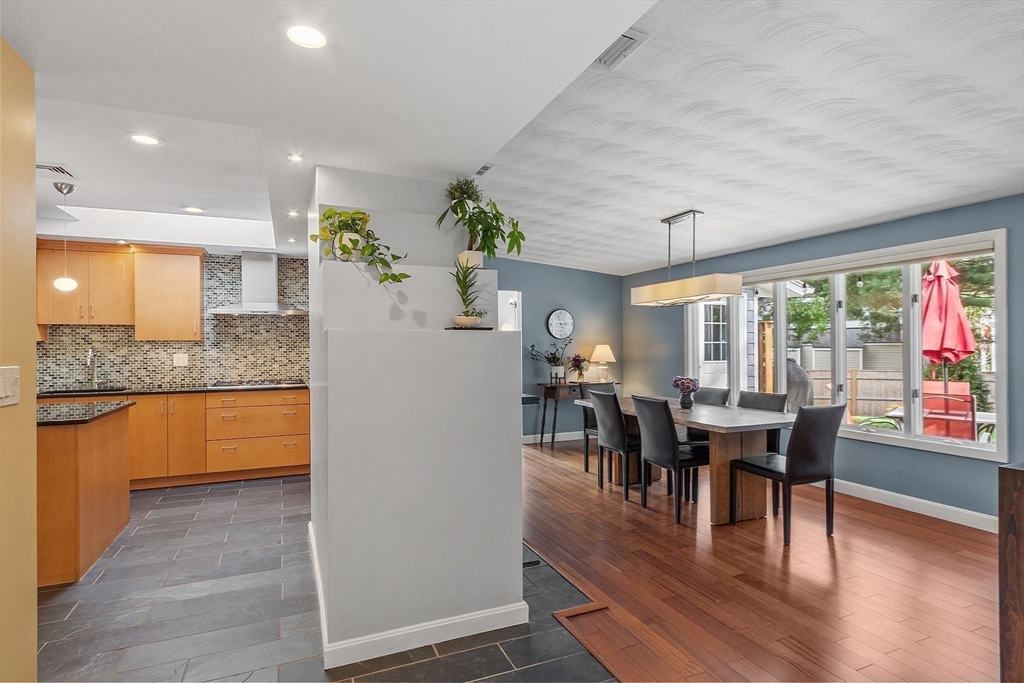 83 Karen Road Framingham, MA 01701 - Photo 3 of 33 Gallery Image 3