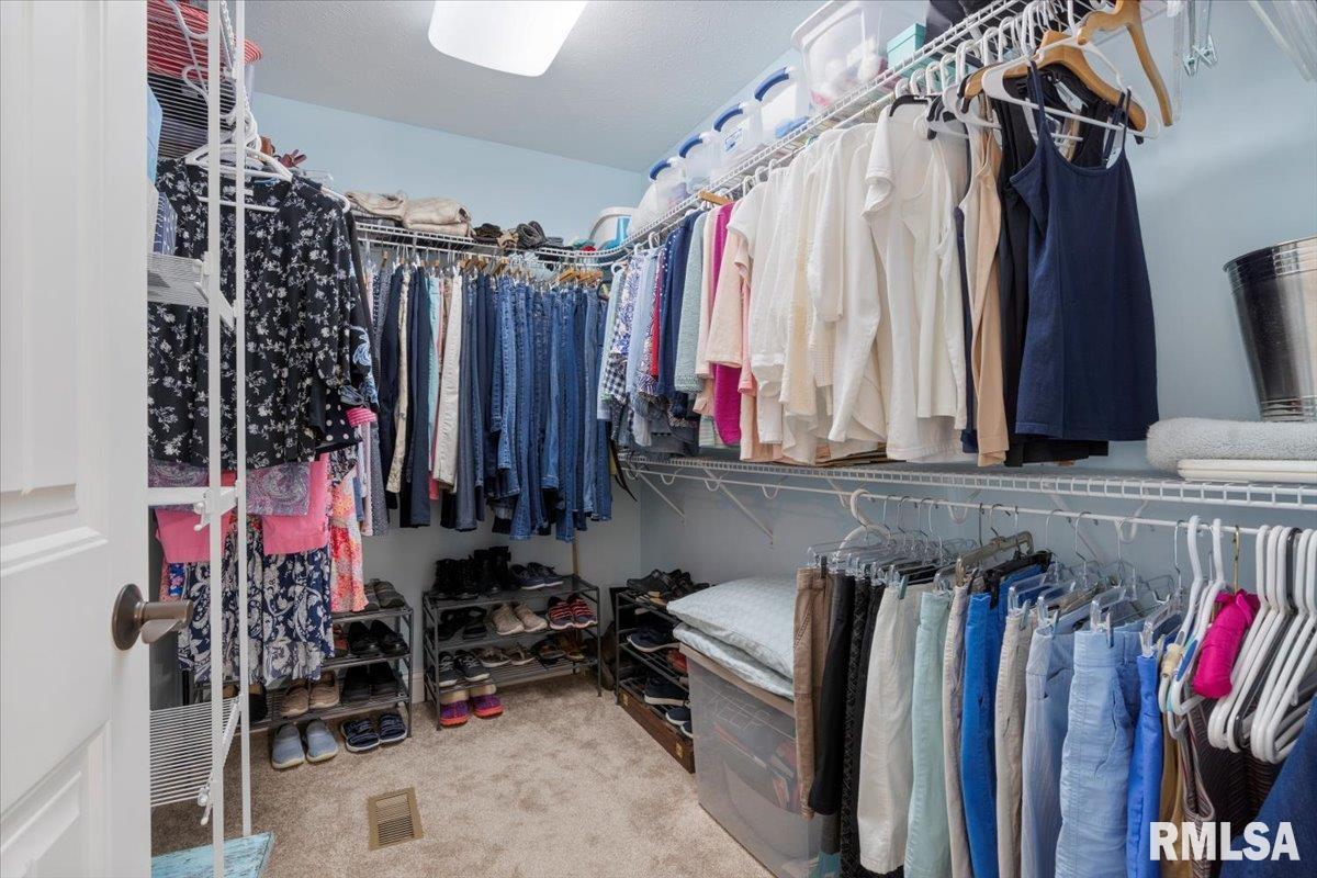 2702 Rutherford Trek Springfield, IL 62711 - Photo 19 of 46 Gallery Image 19