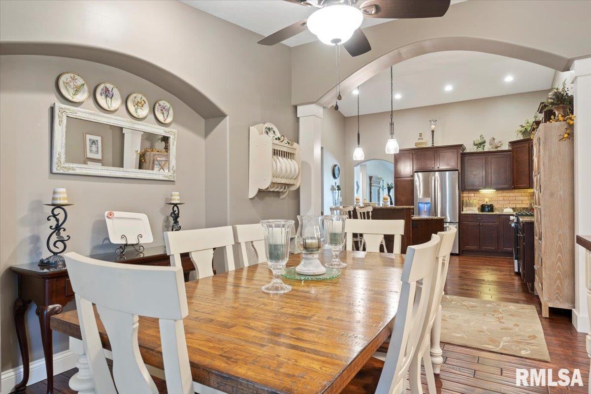 2702 Rutherford Trek Springfield, IL 62711 - Photo 9 of 46 Gallery Image 9