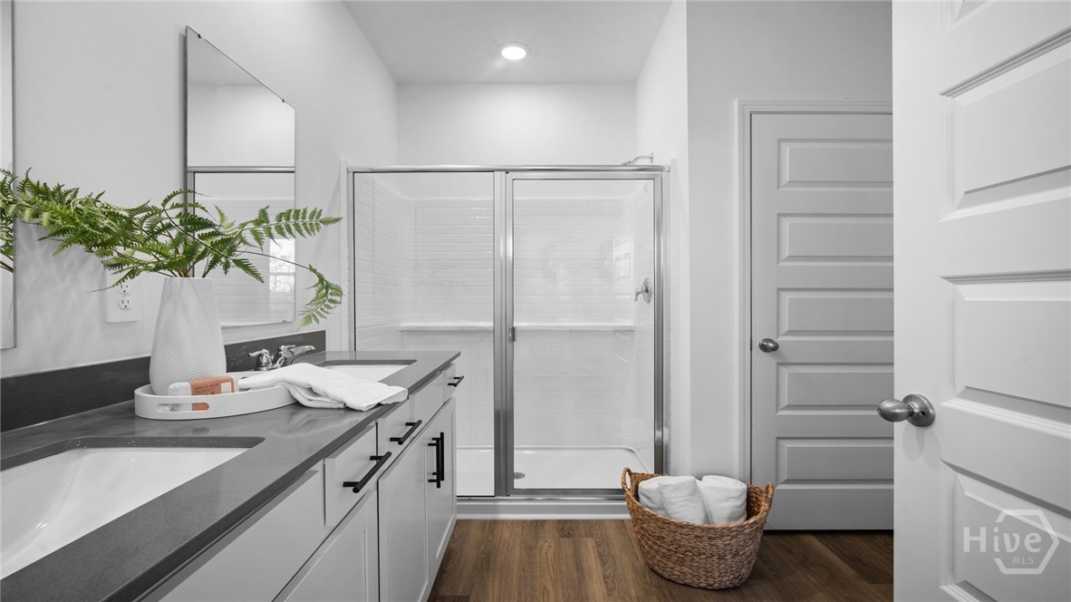 1013 Lakes Boulevard Brunswick, GA 31525 - Photo 15 of 29