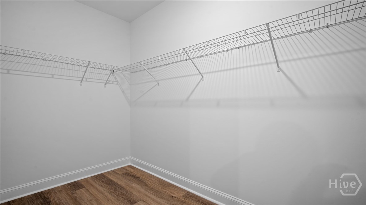 1013 Lakes Boulevard Brunswick, GA 31525 - Photo 17 of 29