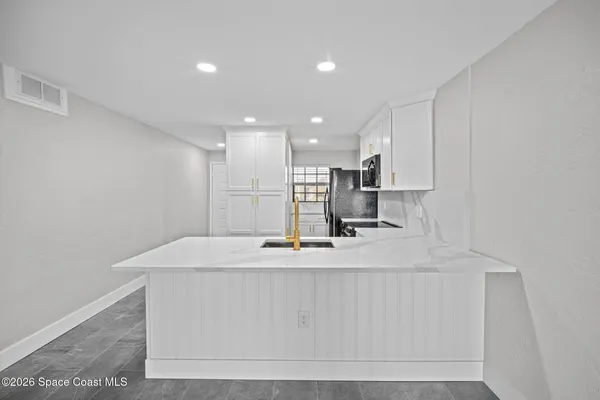 $310,000 | 1025 Rockledge Drive, Unit 502A, Rockledge, FL 32955
