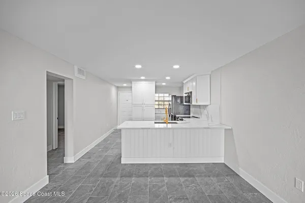 $310,000 | 1025 Rockledge Drive, Unit 502A, Rockledge, FL 32955