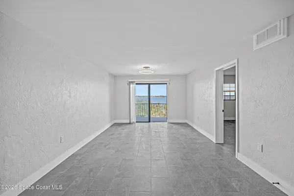 $310,000 | 1025 Rockledge Drive, Unit 502A, Rockledge, FL 32955