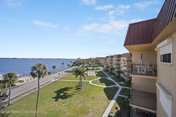 $310,000 | 1025 Rockledge Drive, Unit 502A, Rockledge, FL 32955