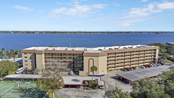 $310,000 | 1025 Rockledge Drive, Unit 502A, Rockledge, FL 32955