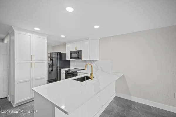 $310,000 | 1025 Rockledge Drive, Unit 502A, Rockledge, FL 32955
