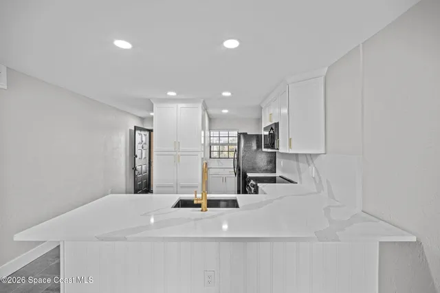 $340,000 | 1025 Rockledge Drive, Unit 502A, Rockledge, FL 32955