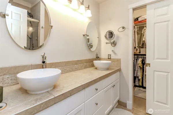 $3,500 | 4127 248th Court Southeast, Sammamish, WA 98029