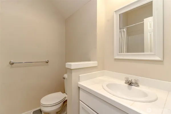 $3,500 | 4127 248th Court Southeast, Sammamish, WA 98029