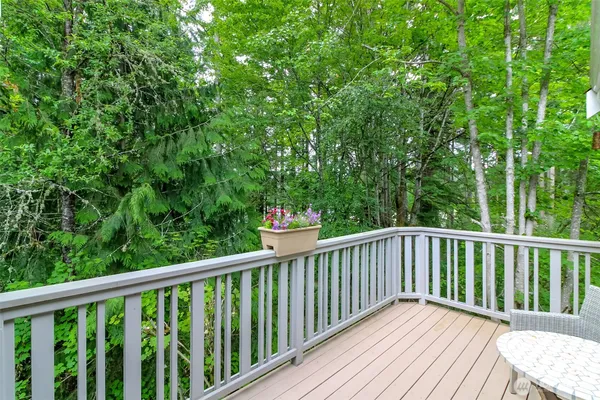 $3,500 | 4127 248th Court Southeast, Sammamish, WA 98029