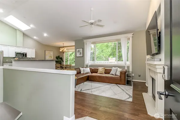 $3,500 | 4127 248th Court Southeast, Sammamish, WA 98029