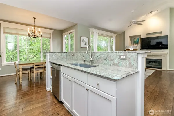 $3,500 | 4127 248th Court Southeast, Sammamish, WA 98029