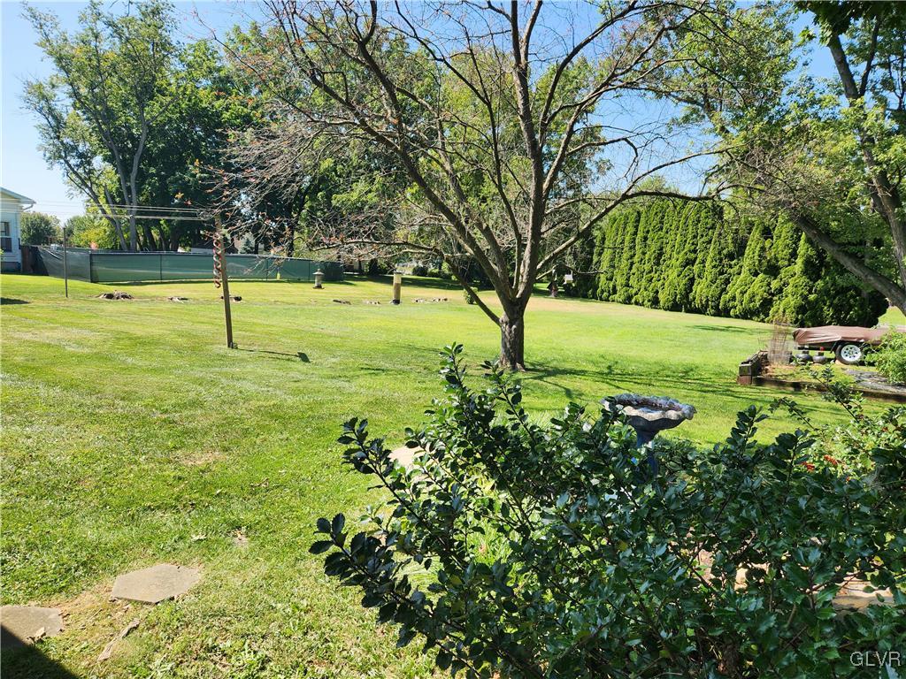 3821 Country Club Road Easton, PA 18045 - Photo 7 of 7 Gallery Image 7