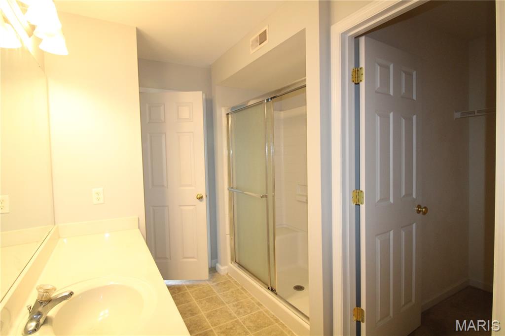 13300 Spring Creek Lane O'Fallon, MO 63368 - Photo 20 of 28