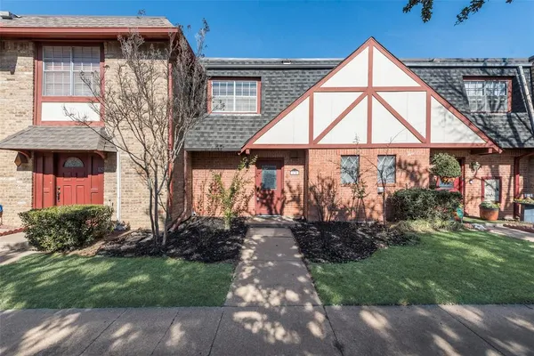 $135,000 | 1809 East Grauwyler Road, Unit 130, Irving, TX 75061